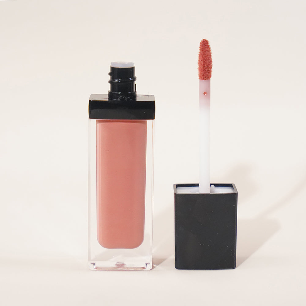 waterproof Comfortable & Non-Sticky lip gloss